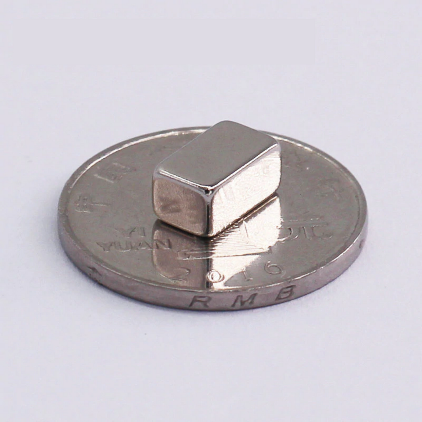 Imán de neodimio rectangular 10 x 6 x 5mm